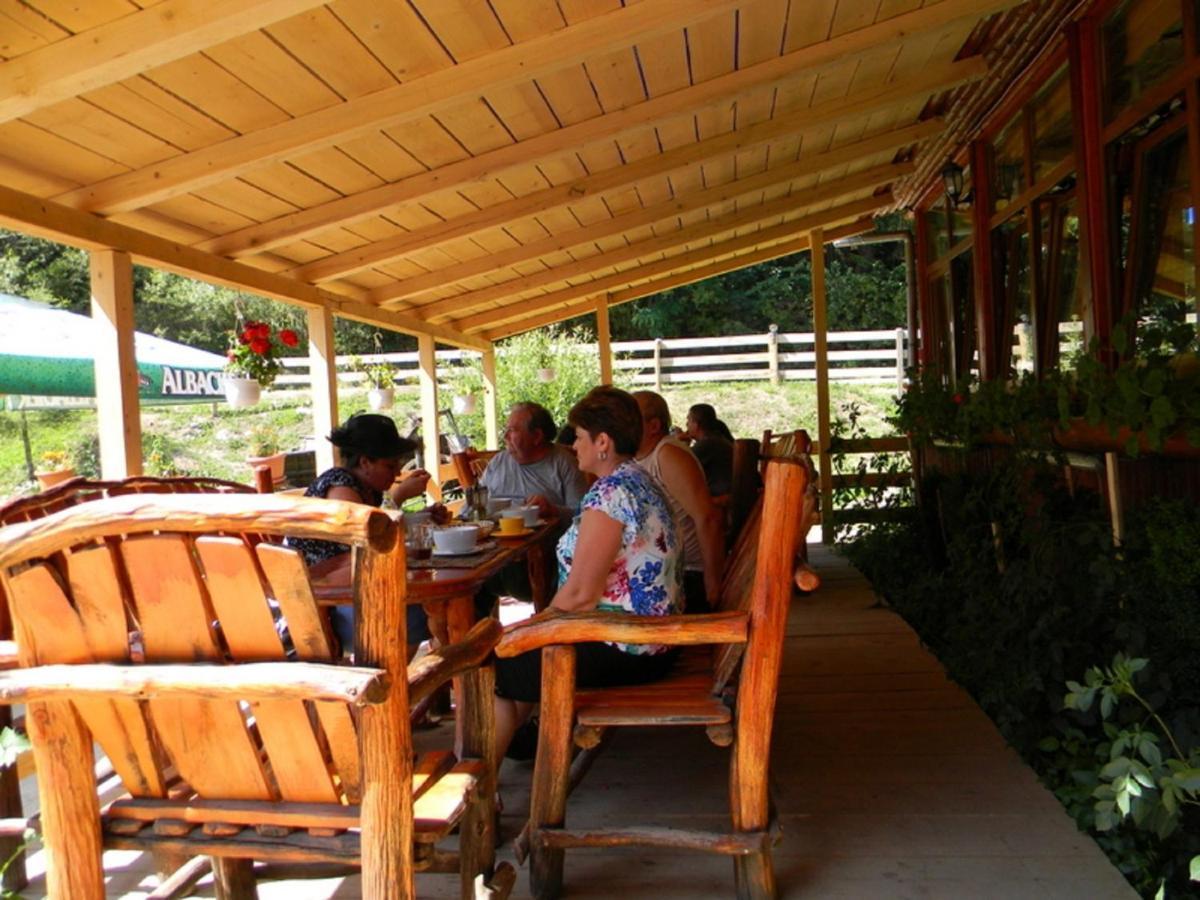 Pensiunea Mama Uta Gârda de Sus Exterior photo